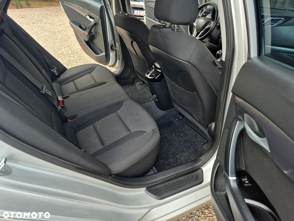 Hyundai i40 i40cw 1.6 Fifa World Cup Edition - 17