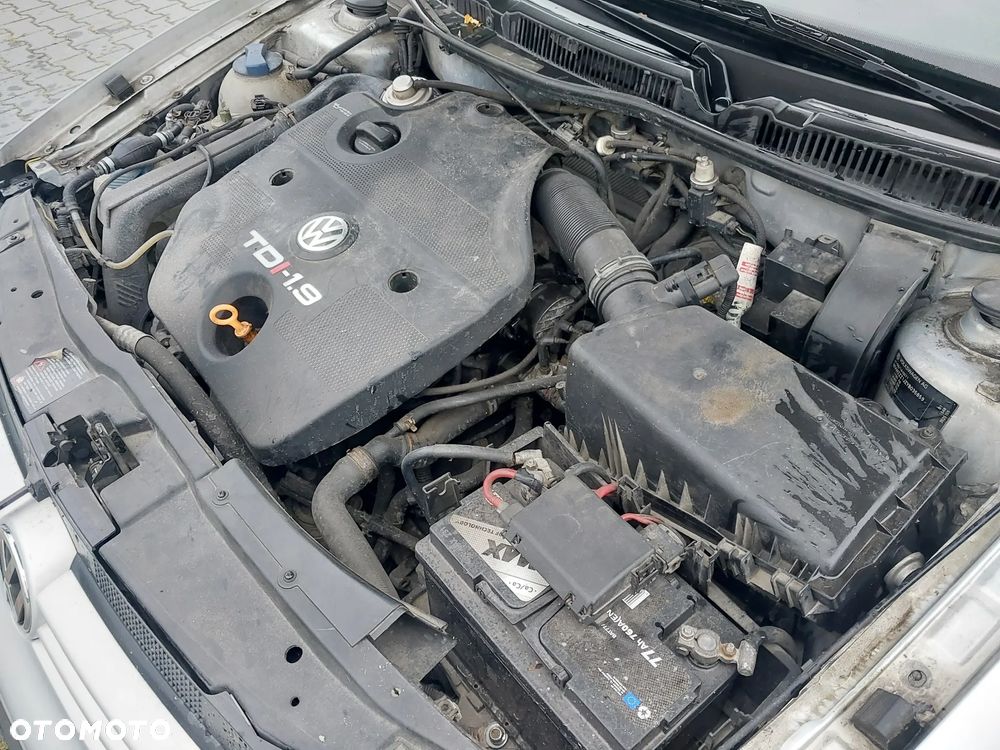 Volkswagen Golf 4 IV GENERATION silnik kompletny 1.9 TDI 90 KM ALH skrzynia biegów sprzęgło pompa wtryskowa paliwa drzwi lewe prawe zderzak maska błotnik klapa lusterko LB7Z turbina maglownica mcperson sanki belka osłona zbiorniczek zamek alufelgi r16 zwrotnica zacisk hamulcowy amortyzator mechanizm szyby serwo pompa pompka panel podszybie lampa tłumik wydech szyba sonda fotel pompka głowica NA CZĘŚCI WSZYSTKIE CZĘŚCI - 20