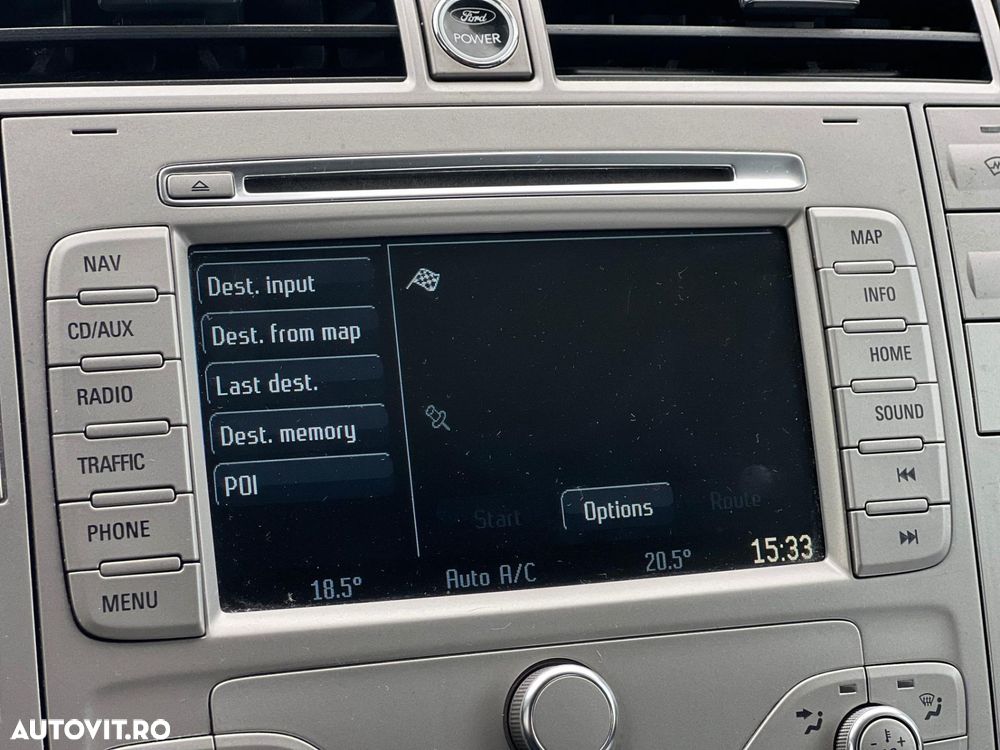 Ford Kuga 2.0 TDCi Powershift 4WD Titanium - 22