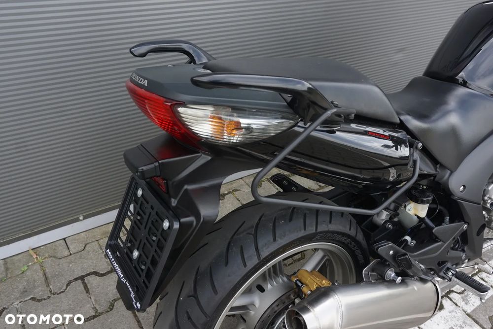 Honda CBF - 17
