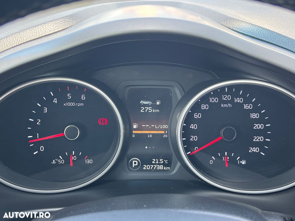 Kia Sportage 2.0 DSL 6AT 4x4 Style - 8