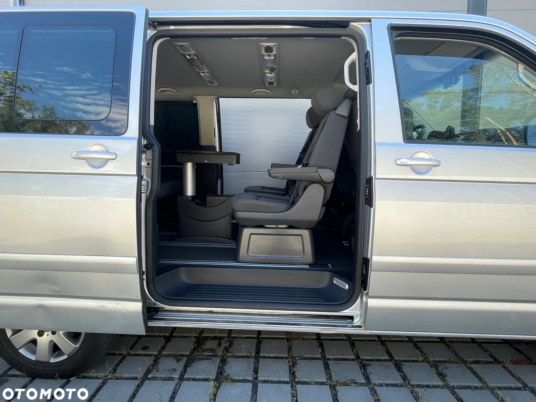 Volkswagen Multivan TDI L1 Comfortline 4Motion - 15