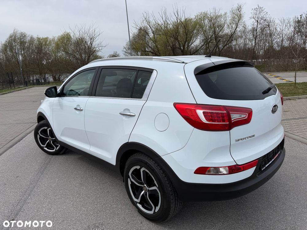 Kia Sportage 2.0 CVVT 2WD Vision - 11