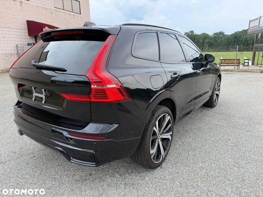 Volvo XC 60 - 4