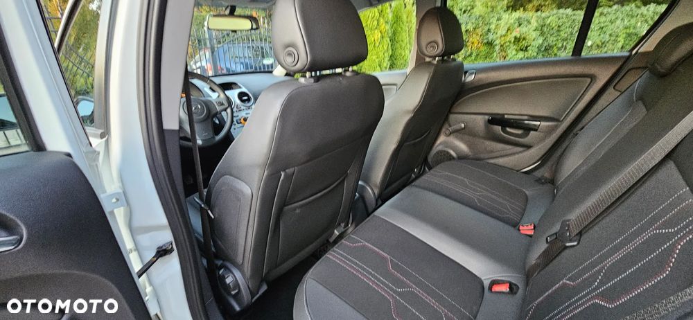 Opel Corsa 1.4 16V 150 Jahre - 18