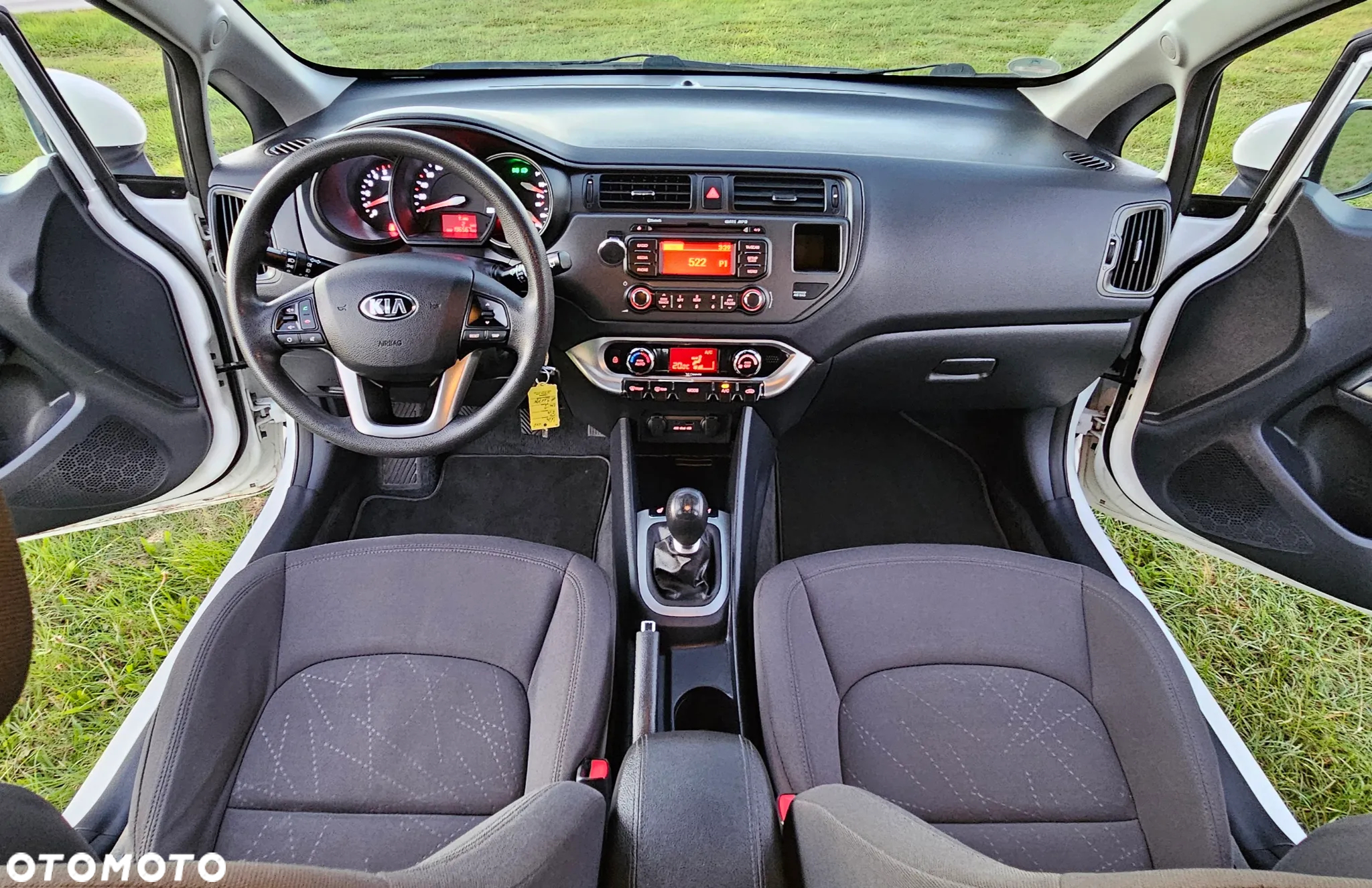 Kia Rio 1.4 CRDI Fifa World Cup Edition - 5