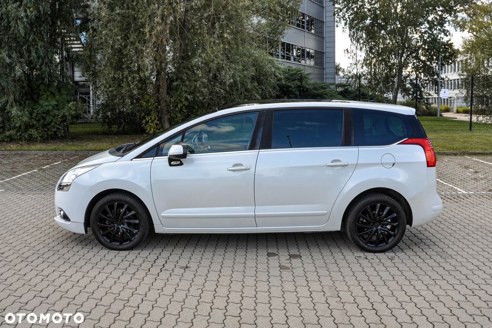 Peugeot 5008 - 2