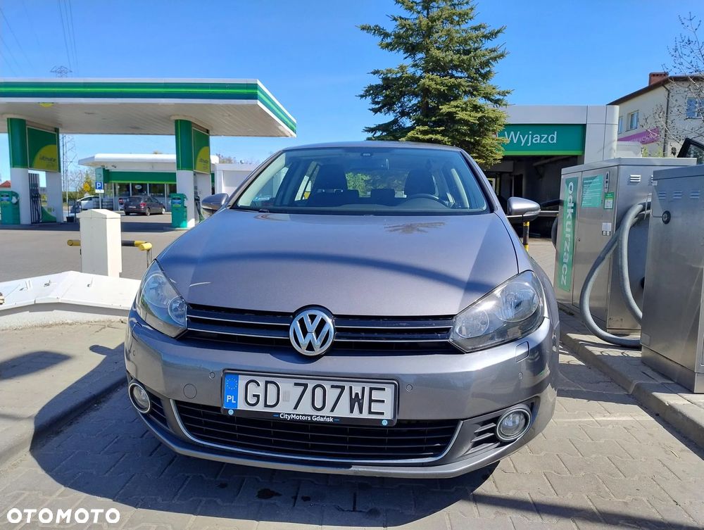Volkswagen Golf VI 1.6 TDI Comfortline - 3