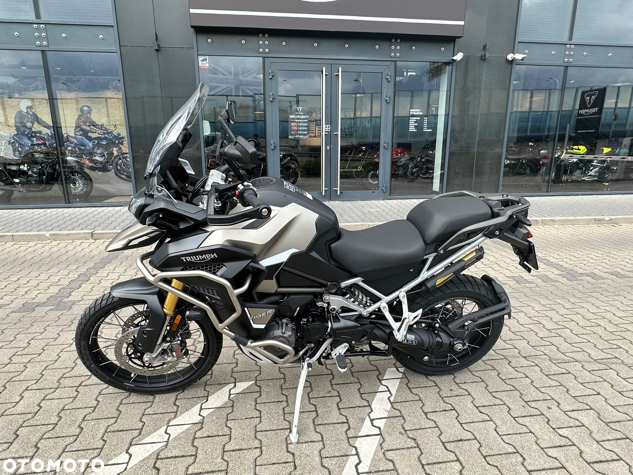 Triumph Tiger - 3