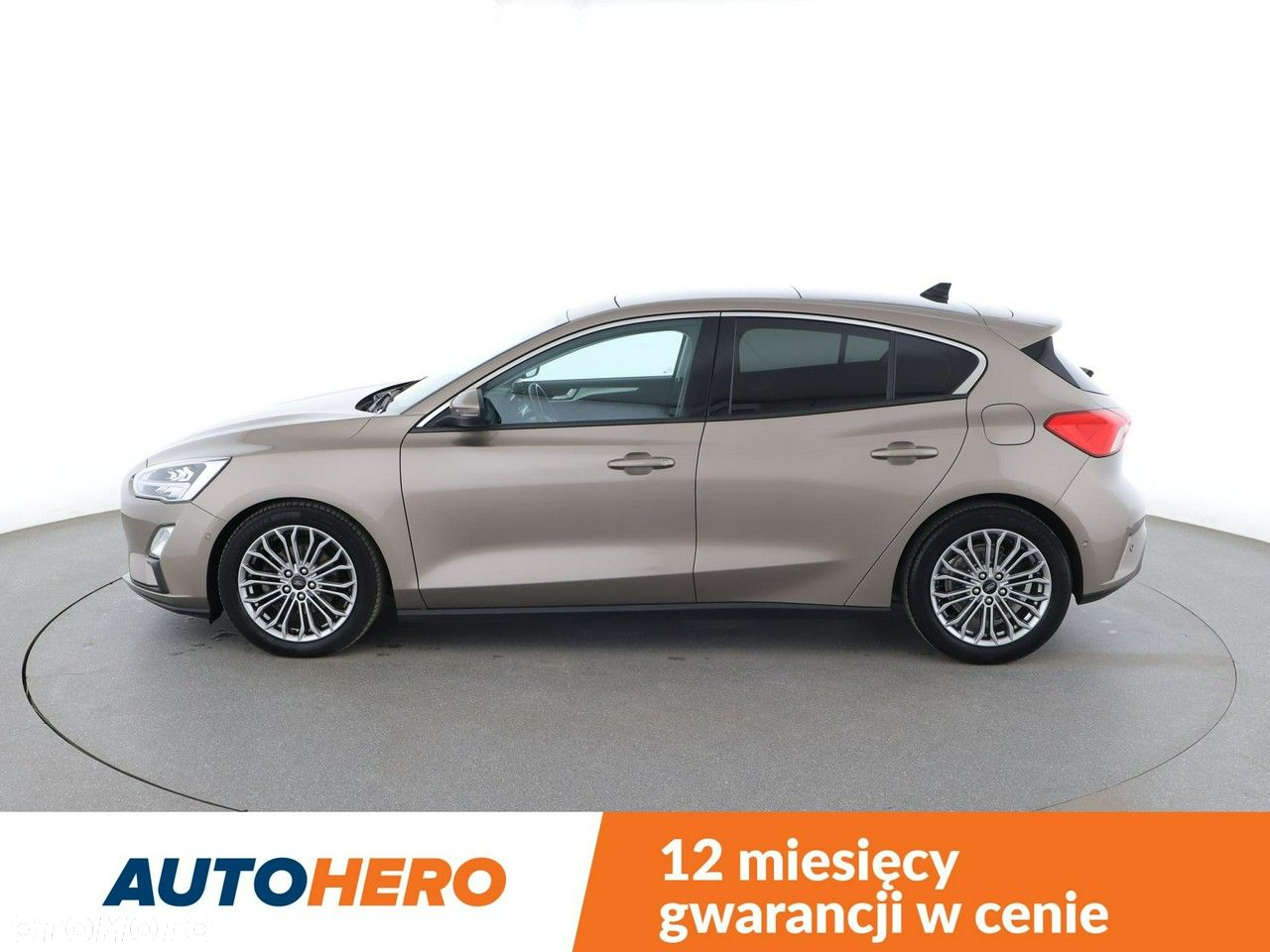Ford Focus 1.5 EcoBlue Start-Stopp-System TITANIUM - 2