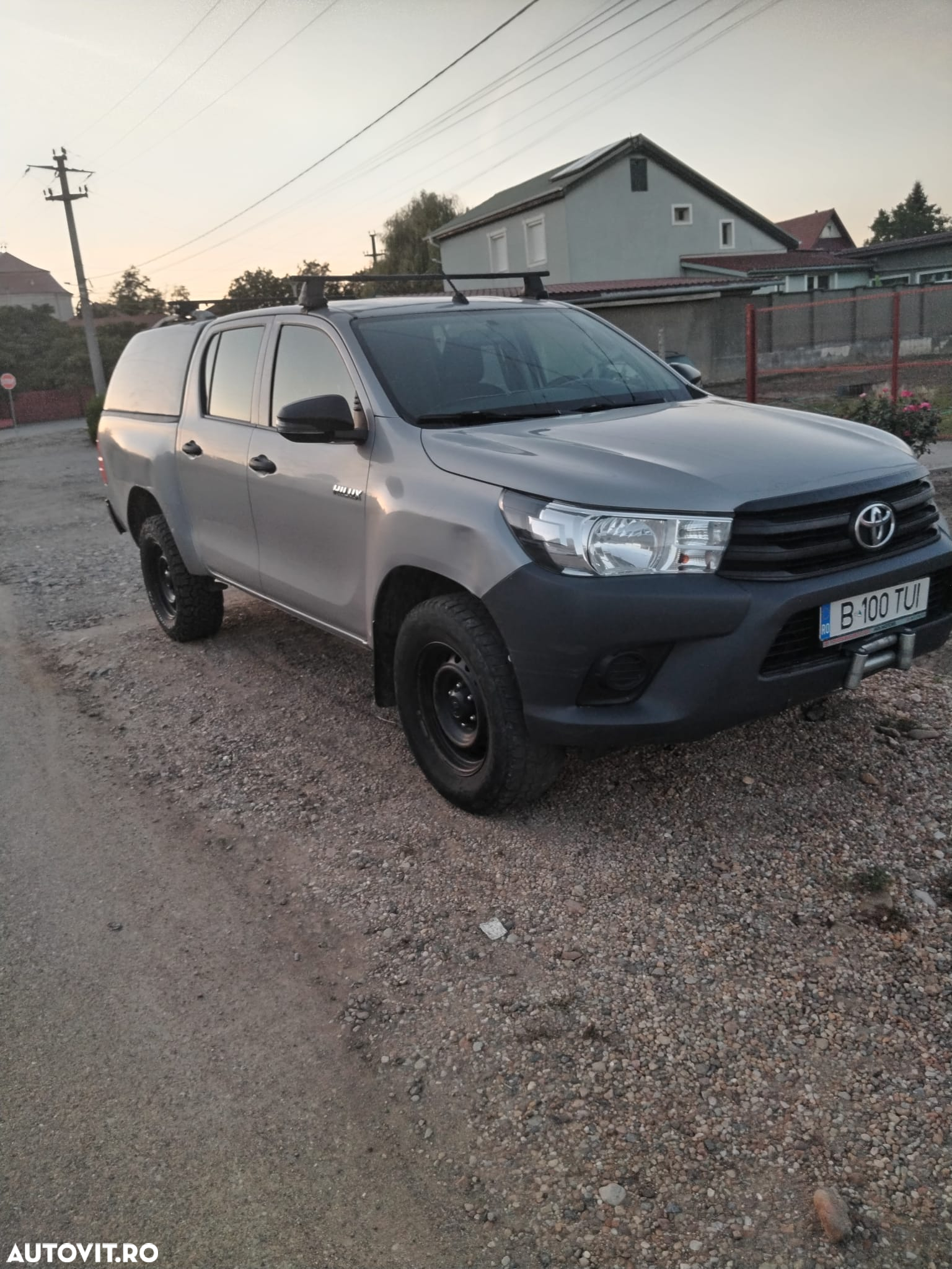 Toyota Hilux 4x4 Double Cab M/T cu Safety Sense Comfort - 17