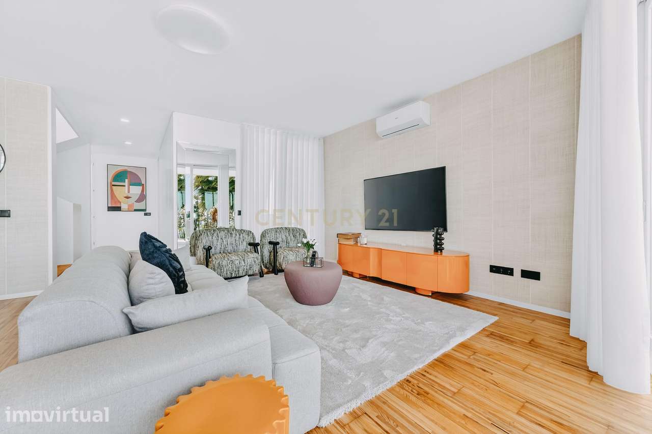 Moradia Exclusiva com Vista Lido na Prestigiada Zona da Ajuda – Jardim - Grande imagem: 5/28