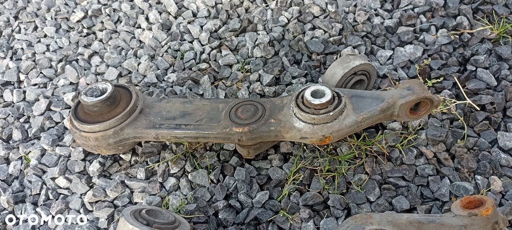 MERCEDES W211 WAHACZ PRZEDNI PROSTY PRAWY LEWY - 7