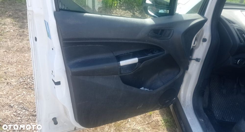 Ford Transit connect - 8