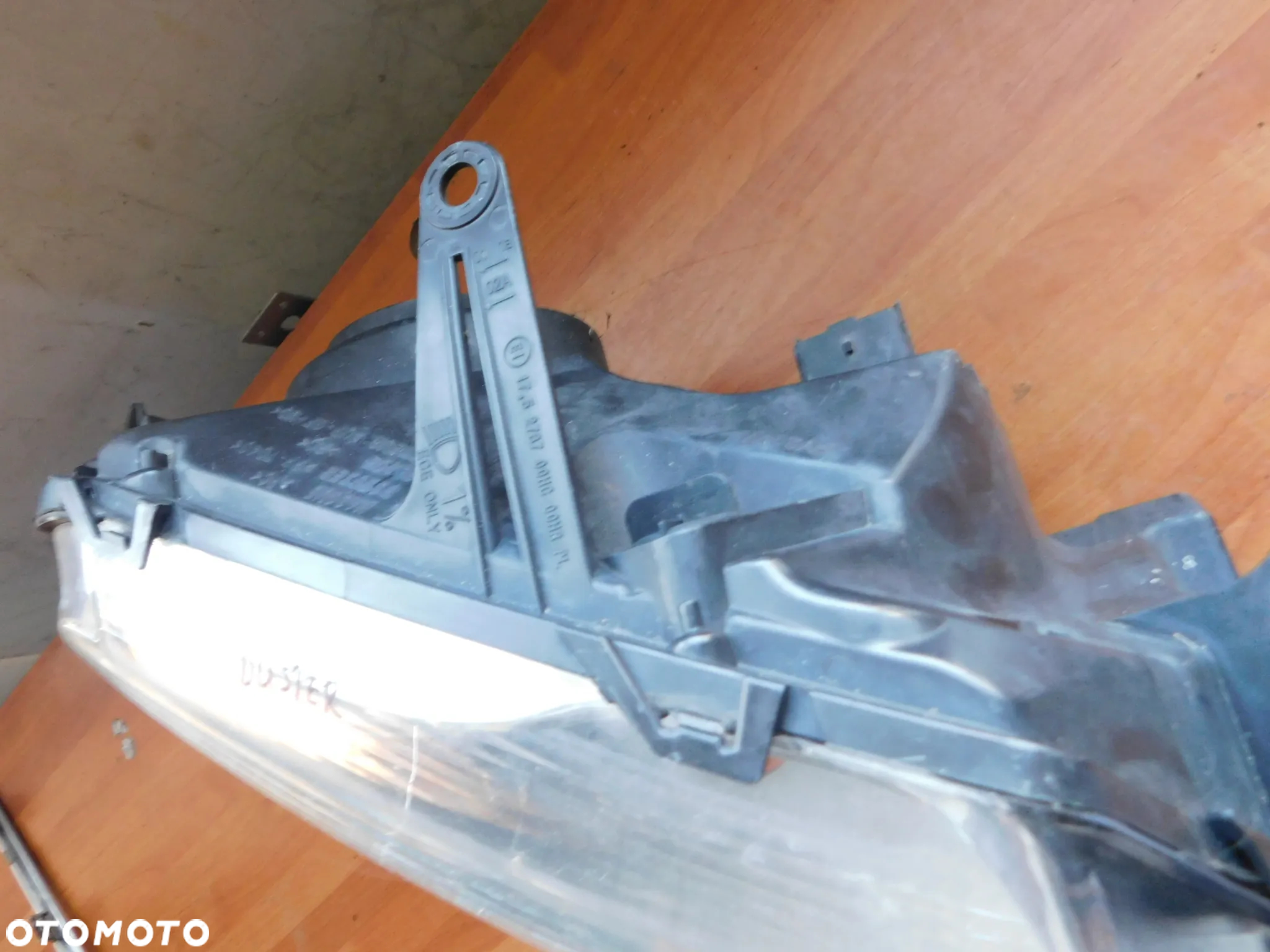 lampa prawa przód DACIA DUSTER I EUROPA - 9