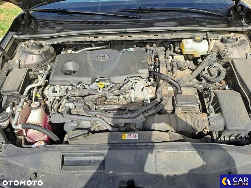 Toyota Camry - 20