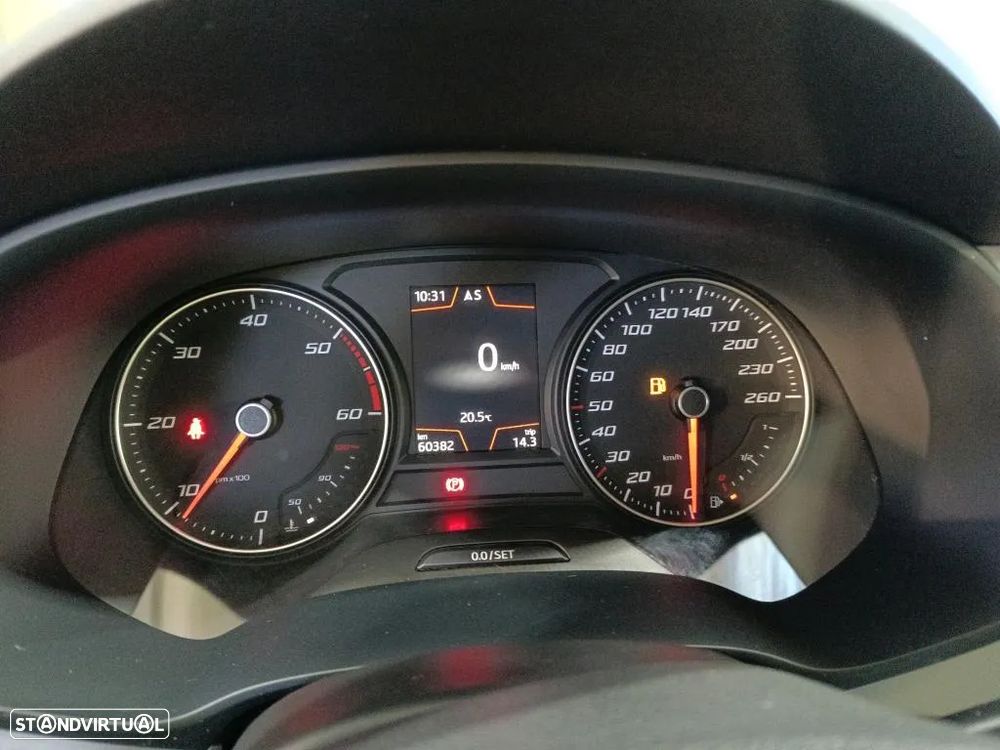 SEAT Leon 1.6 TDI Style S/S - 6
