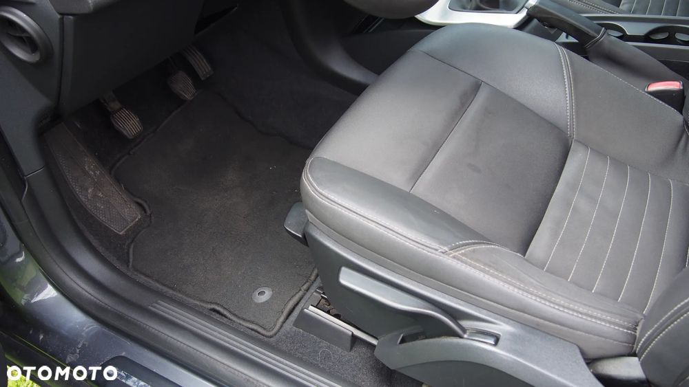 Volvo V50 1.8 - 28