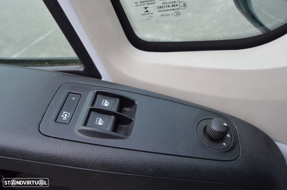 Peugeot Boxer 2.2 BlueHDi 333 L3H2 Premium - 11