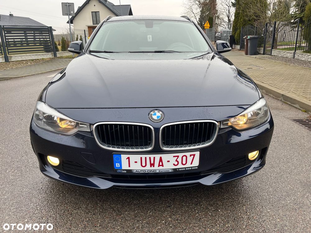 BMW Seria 3 316d Sport Line - 3