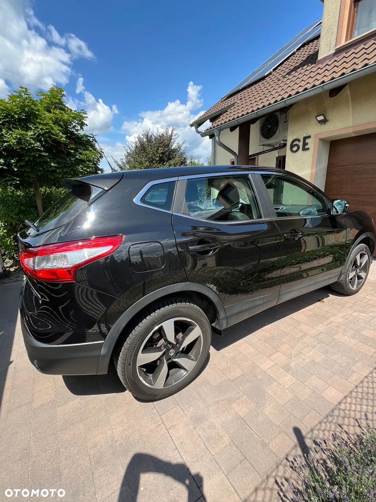 Nissan Qashqai - 10