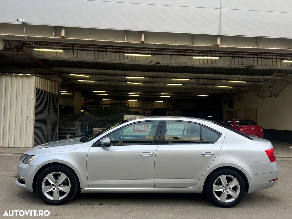Skoda Octavia 1.6 TDI Style - 5