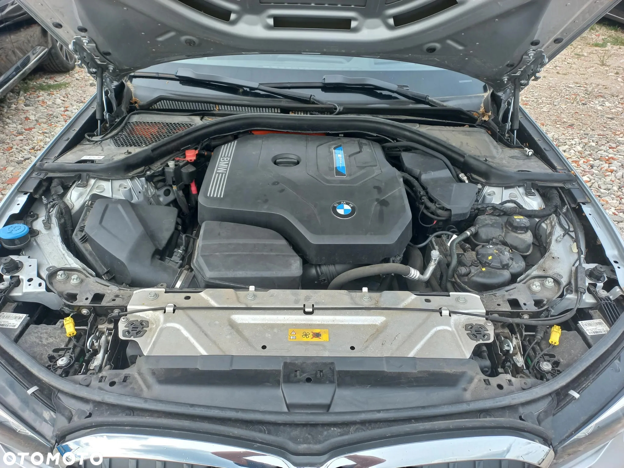 BMW Seria 3 330e Touring Advantage - 11