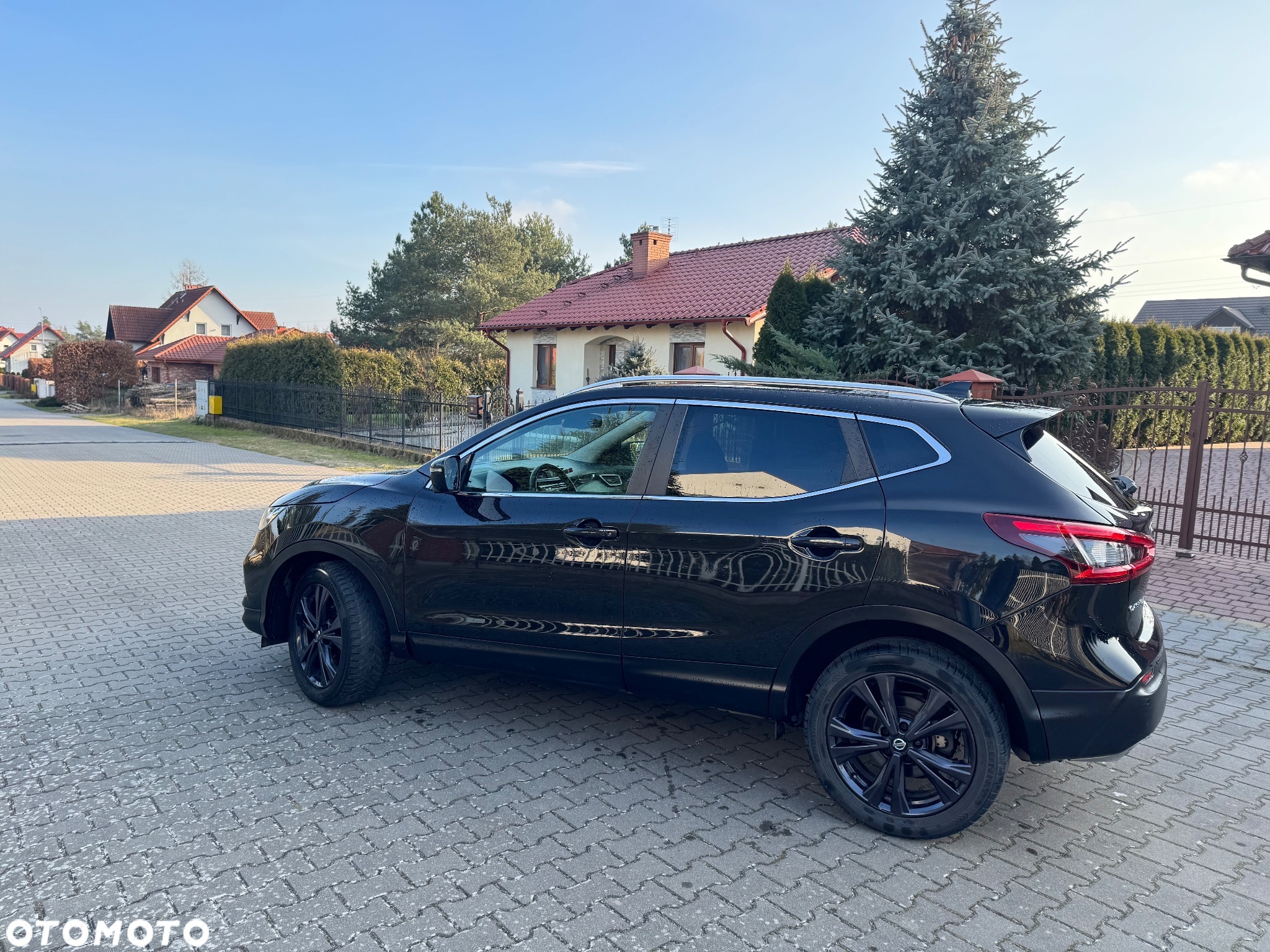 Nissan Qashqai 1.5 dCi N-Connecta - 6