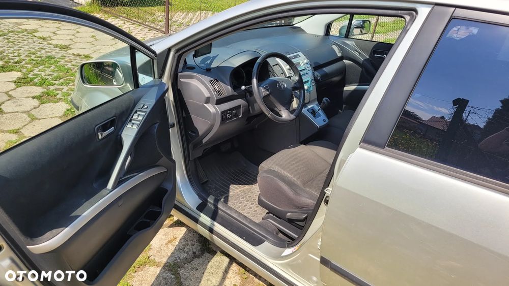 Toyota Corolla Verso 1.8 Sol 7os MM - 11