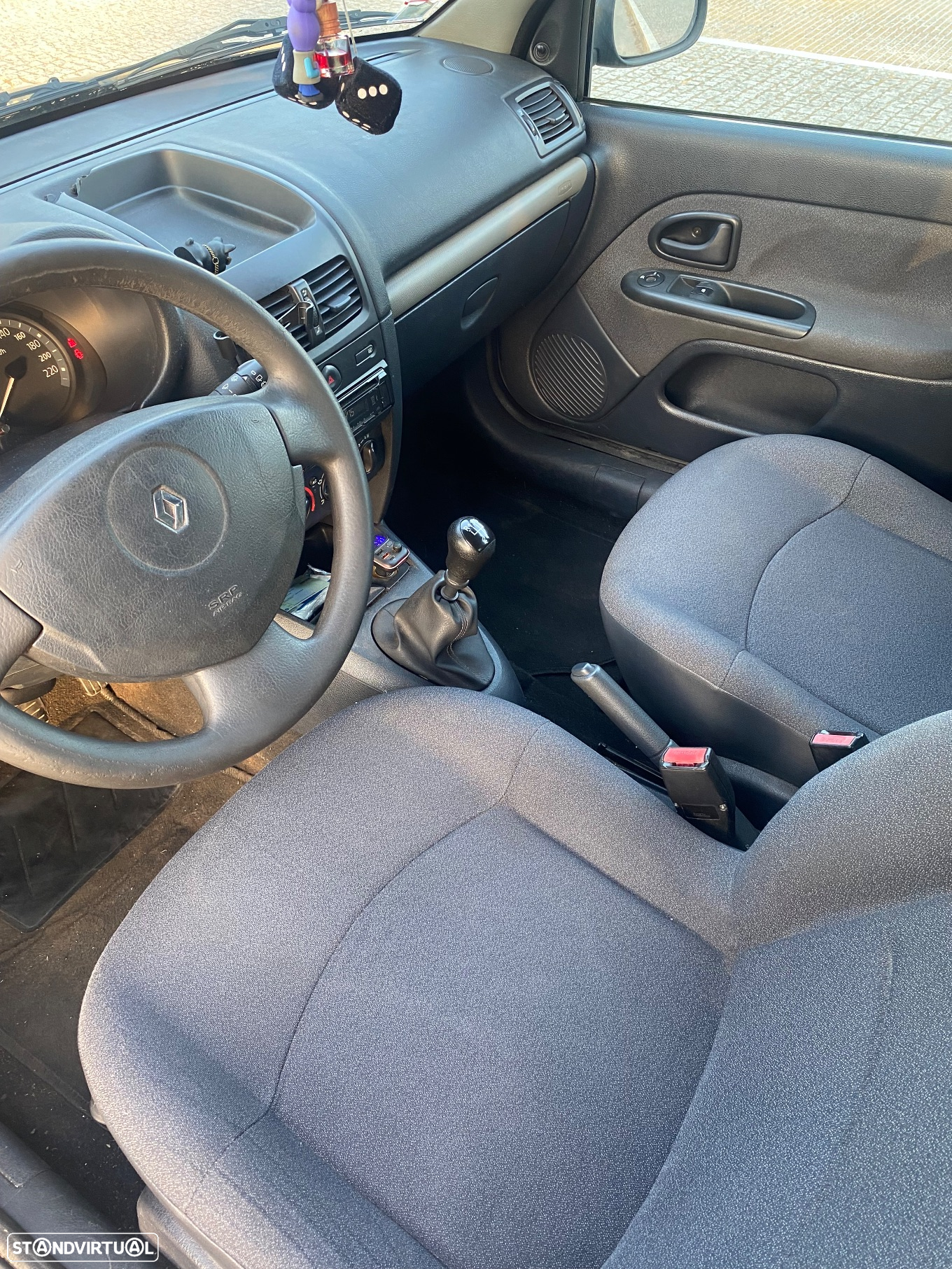 Renault Clio 1.5 dCi Confort - 9