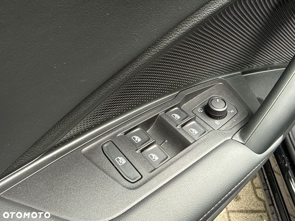 Volkswagen Tayron 1.5 eTSI mHEV Life DSG - 29