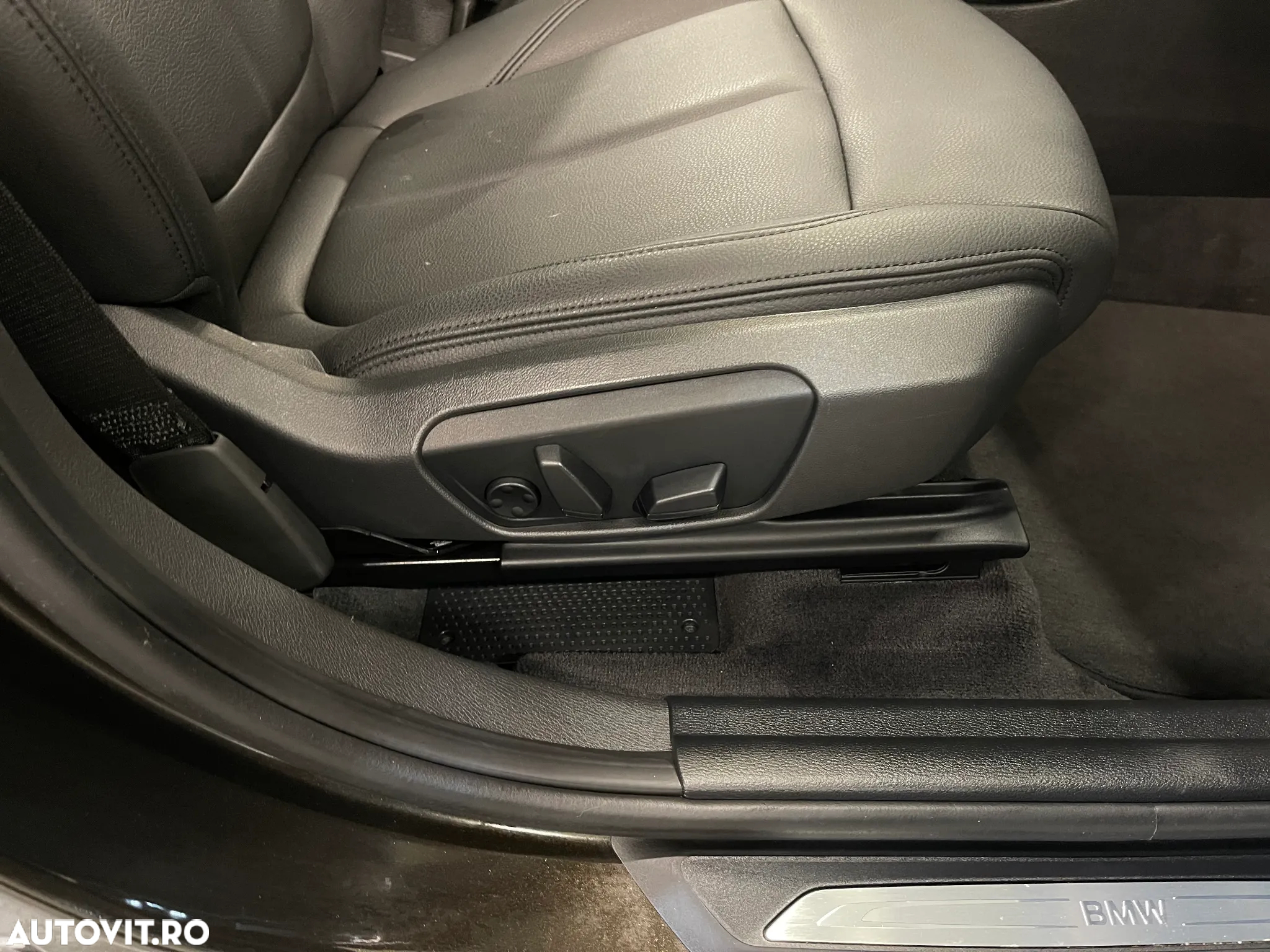 BMW X1 xDrive25e Sport Line - 23