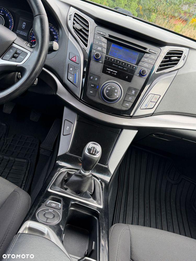 Hyundai i40 1.6 Comfort - 16