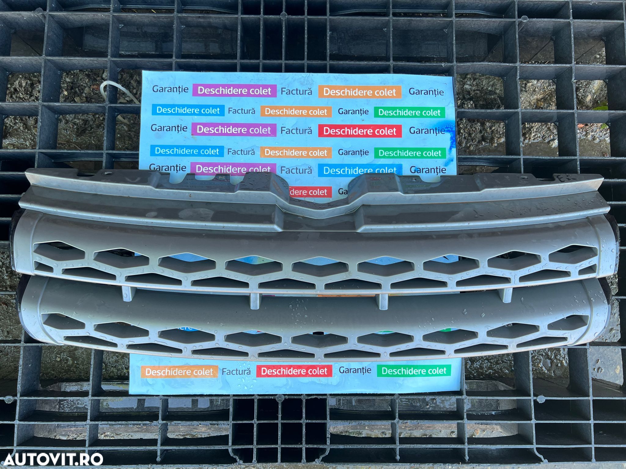 Grila fata Range Rover Evogue 2011 2015 - 1