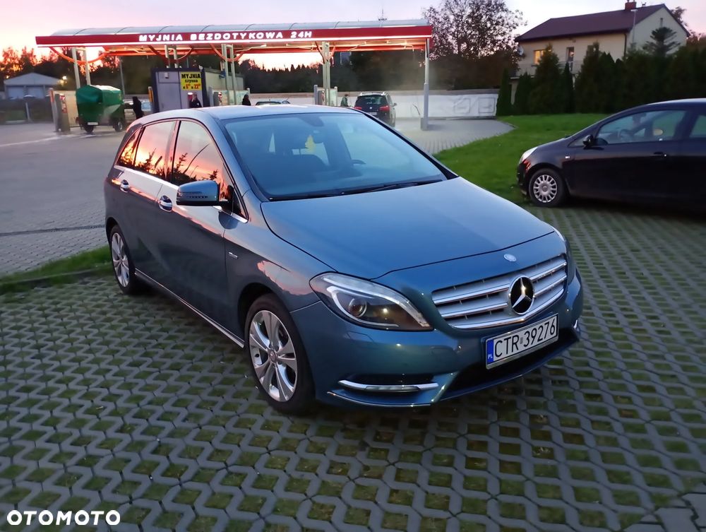 Mercedes-Benz Klasa B 180 - 1