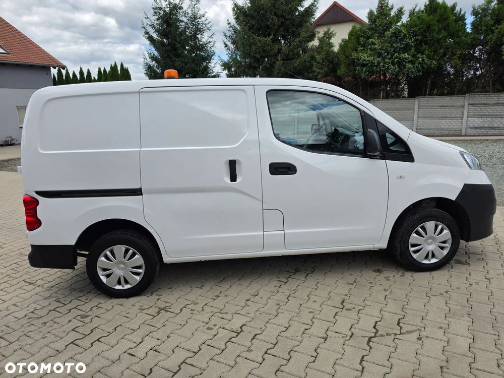 Nissan NV200 - 5