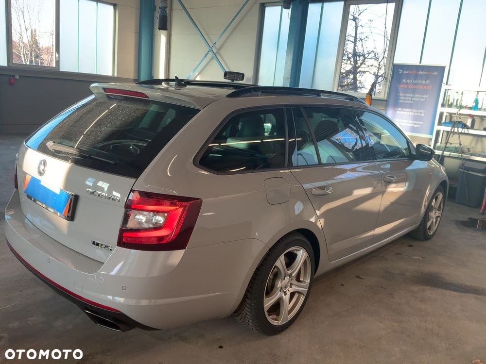 Skoda Octavia 2019 photo 2