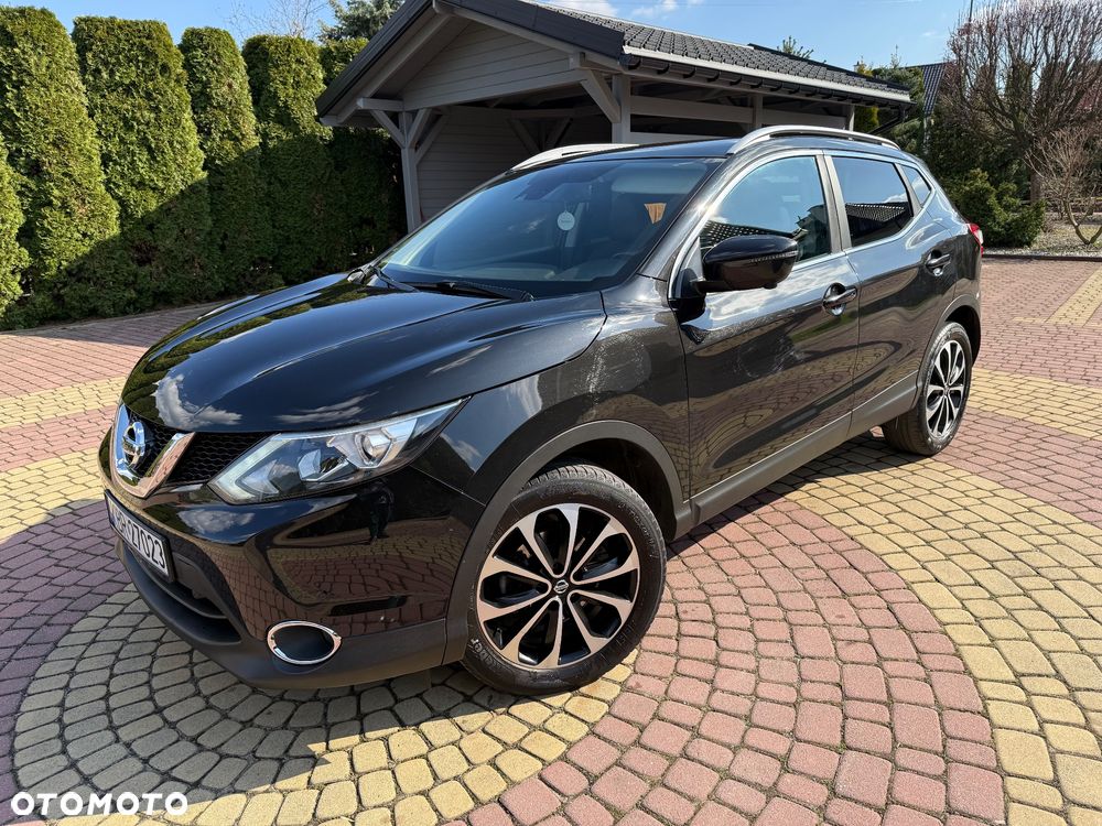 Nissan Qashqai 1.6 dCi DPF tekna - 1