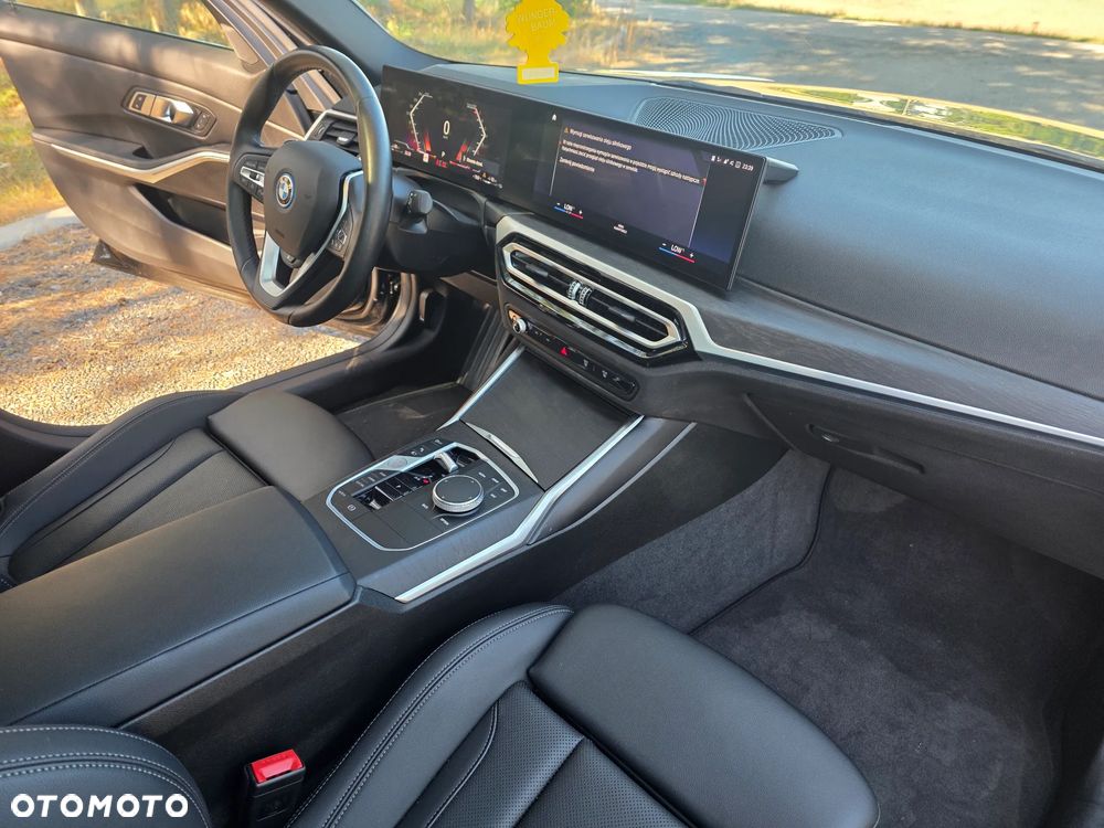 BMW Seria 3 - 31