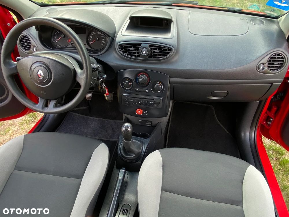 Renault Clio 1.2 16V 75 Dynamique - 35