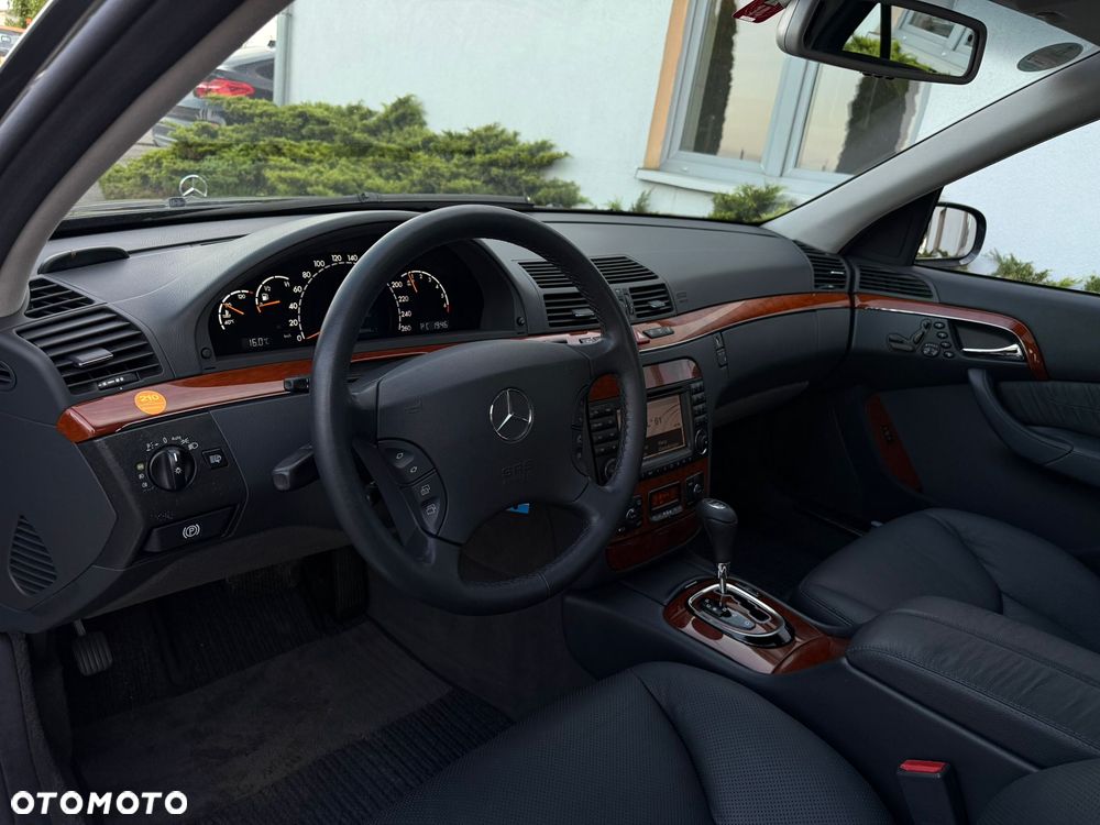 Mercedes-Benz Klasa S 500 4Matic - 19