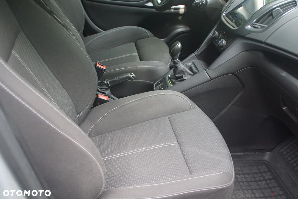 Opel Zafira Tourer 2.0 CDTI Edition - 6