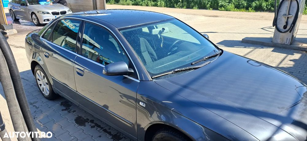 Audi A4 Limuzina - 3