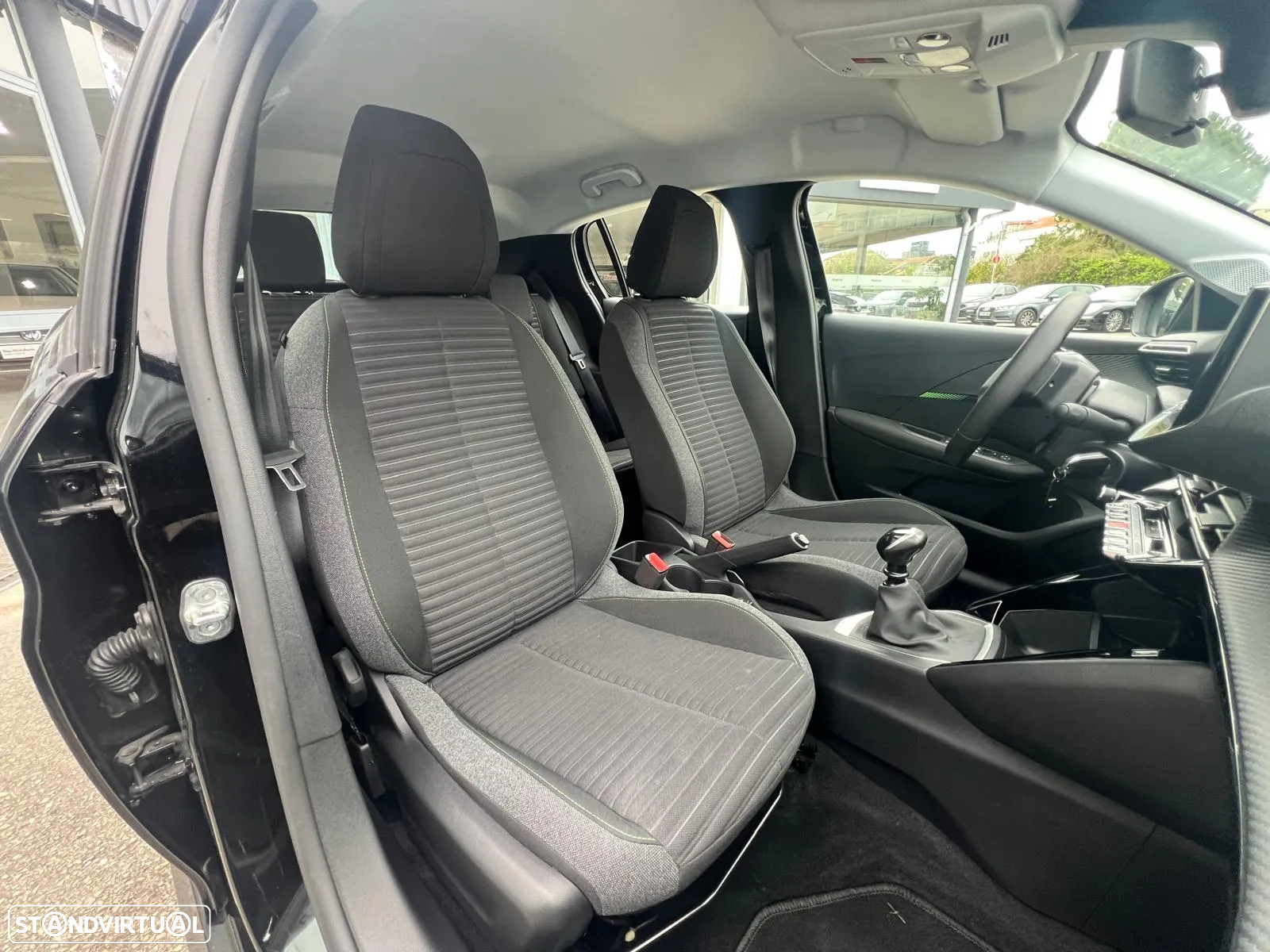 Peugeot 208 1.2 PureTech Active - 14