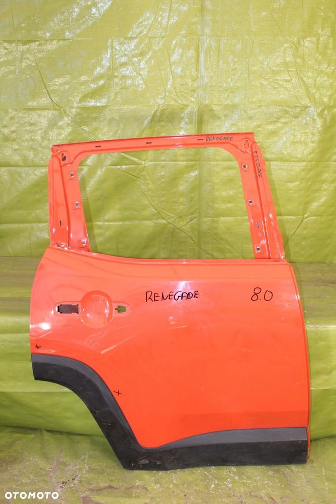 Drzwi Jeep Renegade po 2014r. tył prawy