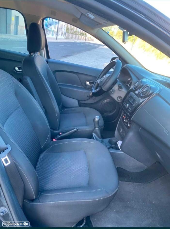 Dacia Sandero - 7