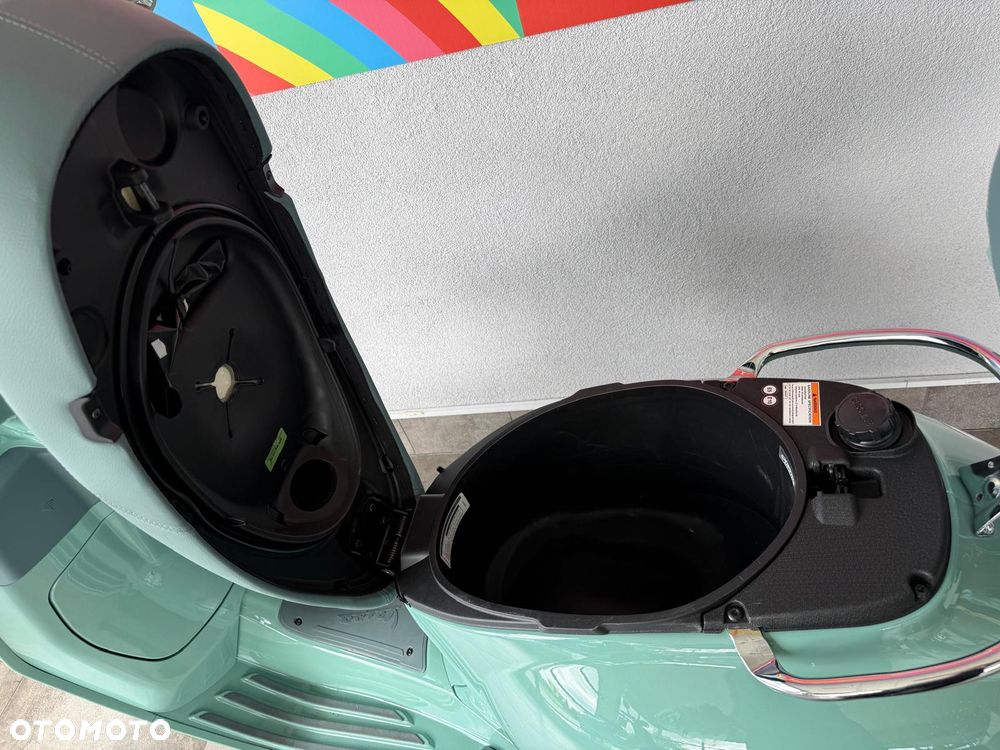 Vespa Primavera - 12