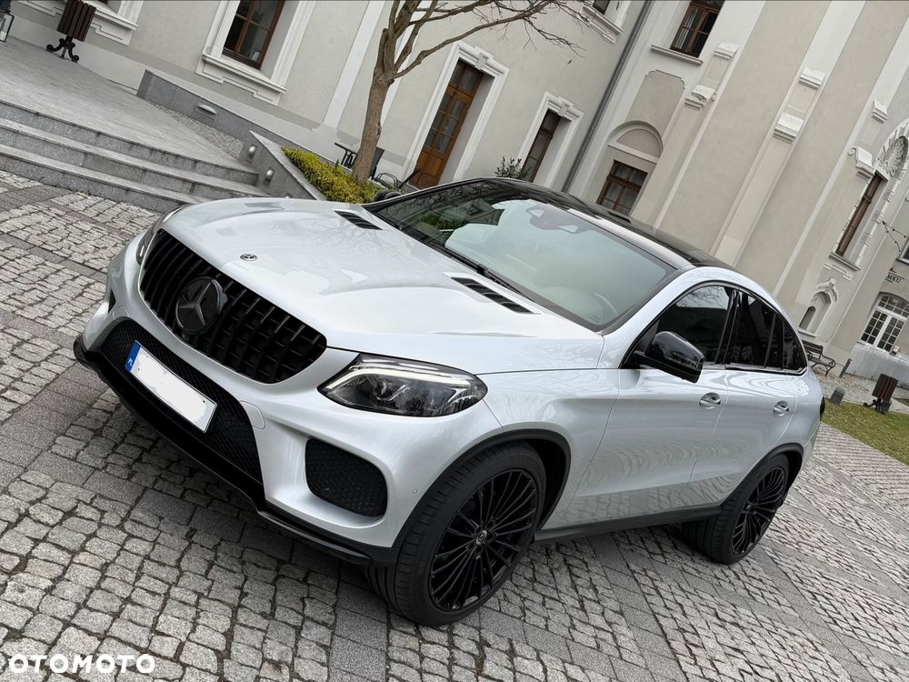 Mercedes-Benz GLE 350 d 4Matic 9G-TRONIC AMG Line - 1