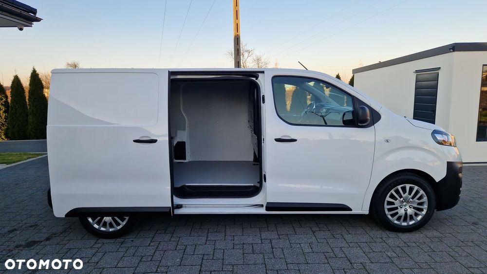 Opel Vivaro - 19