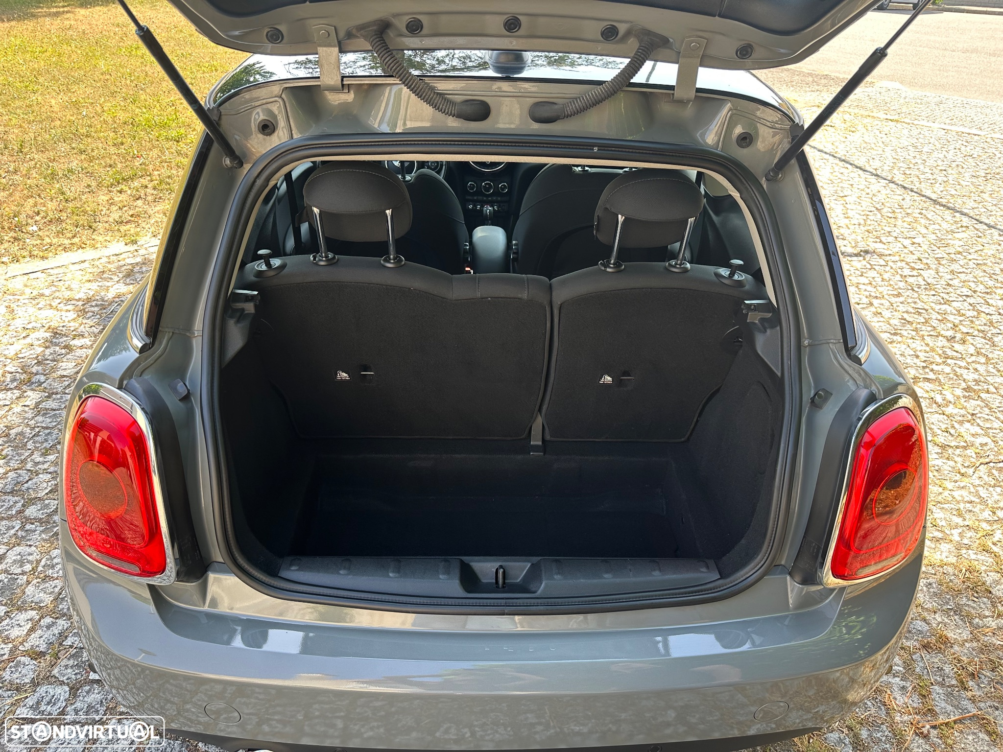 MINI 3 Portas Cooper D Metropolitan - 3